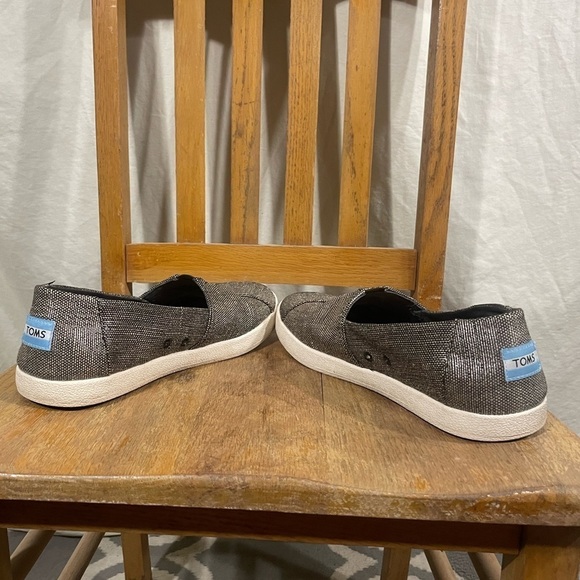 Toms Metallic Bronze Flats Size 10 - Picture 5 of 8